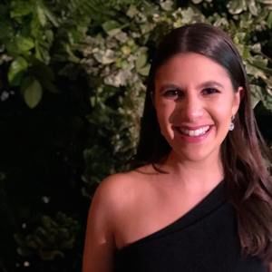 Meet your Posher, Aly